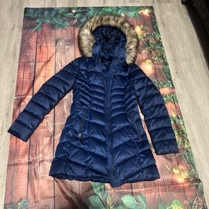 Women's Navy Puffer Coat with Faux Fur Hood